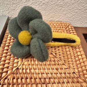 Green and Yellow Flower Hair Clip